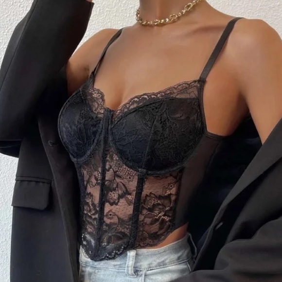 Luxe red corset crop top bralette - Picture 12 of 16